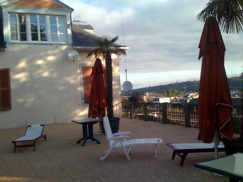 Appart'Hotel Bellevue Thermes De La Reine 巴涅尔德比戈尔 外观 照片